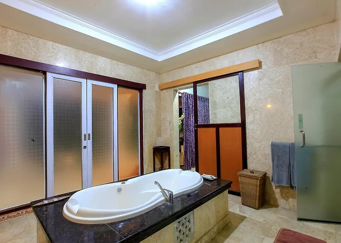 Lavender Villa & Spa Kuta 